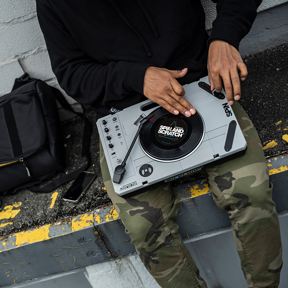Reloop Spin, Portable Turntable w/ Bluetooth Streaming & USB Recording ...